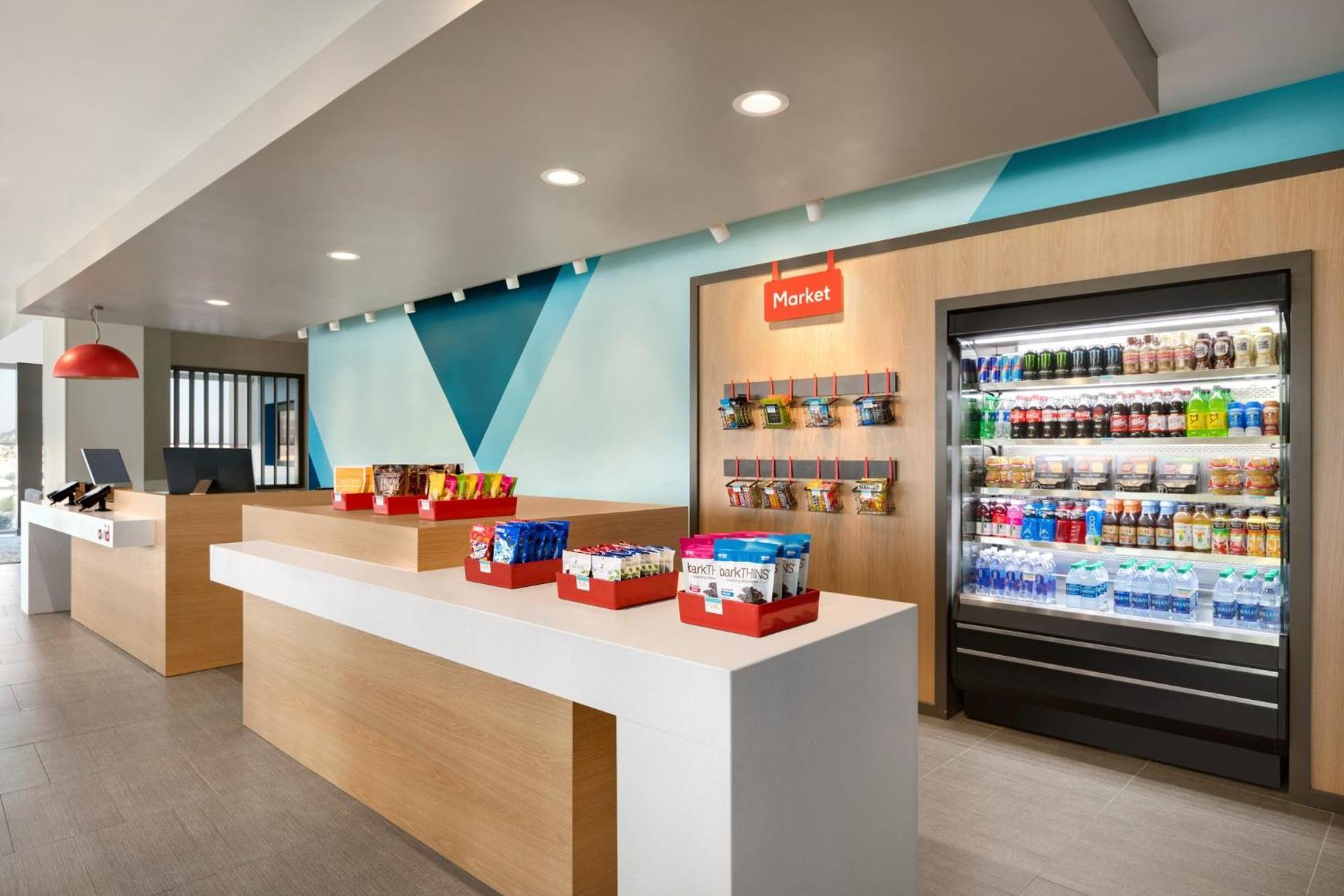 Avid Hotel Pueblo North By Ihg Bagian luar foto