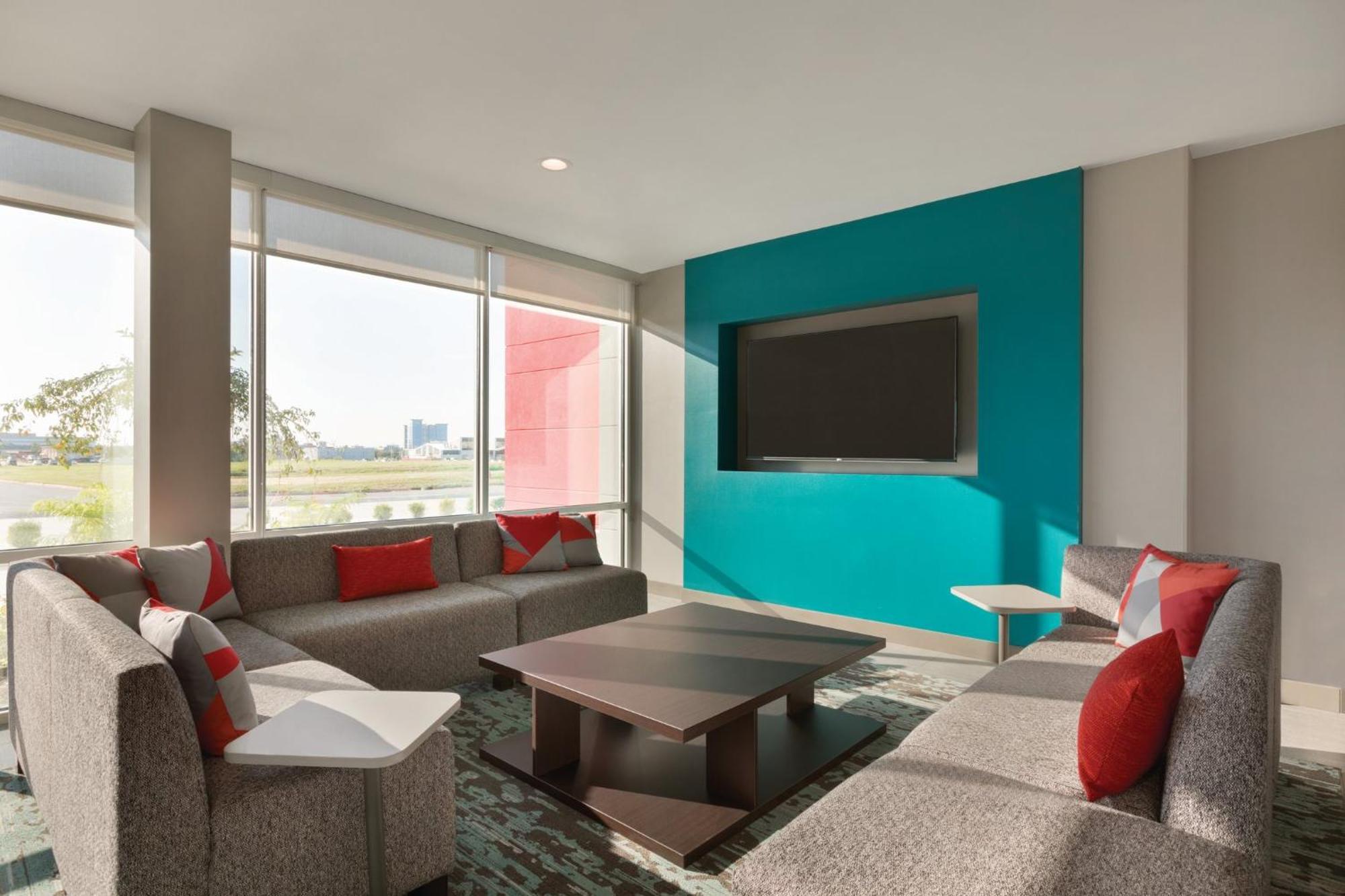 Avid Hotel Pueblo North By Ihg Bagian luar foto